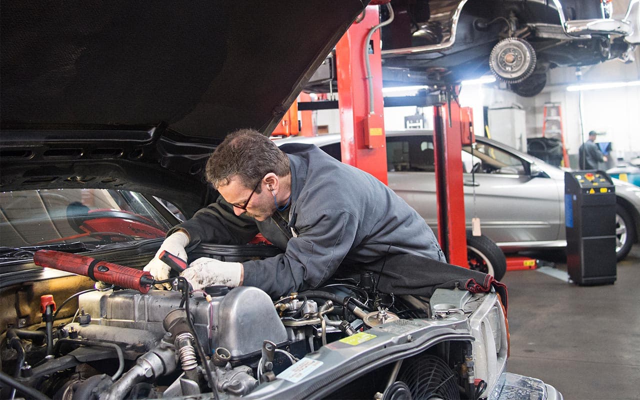 Local Mechanic Near Me | Express Auto Service
