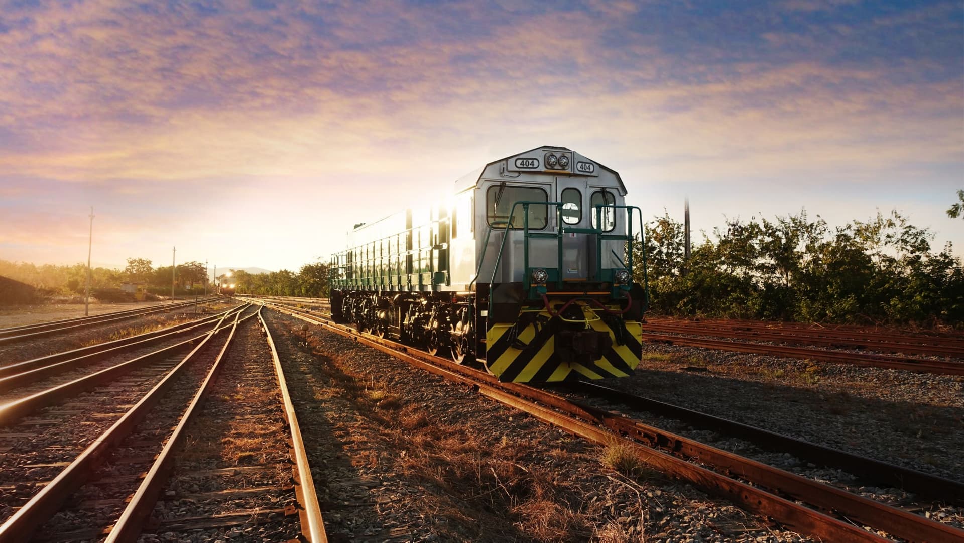 Key Insights into Railroad Contractors: Services, Roles, and Industry Importance