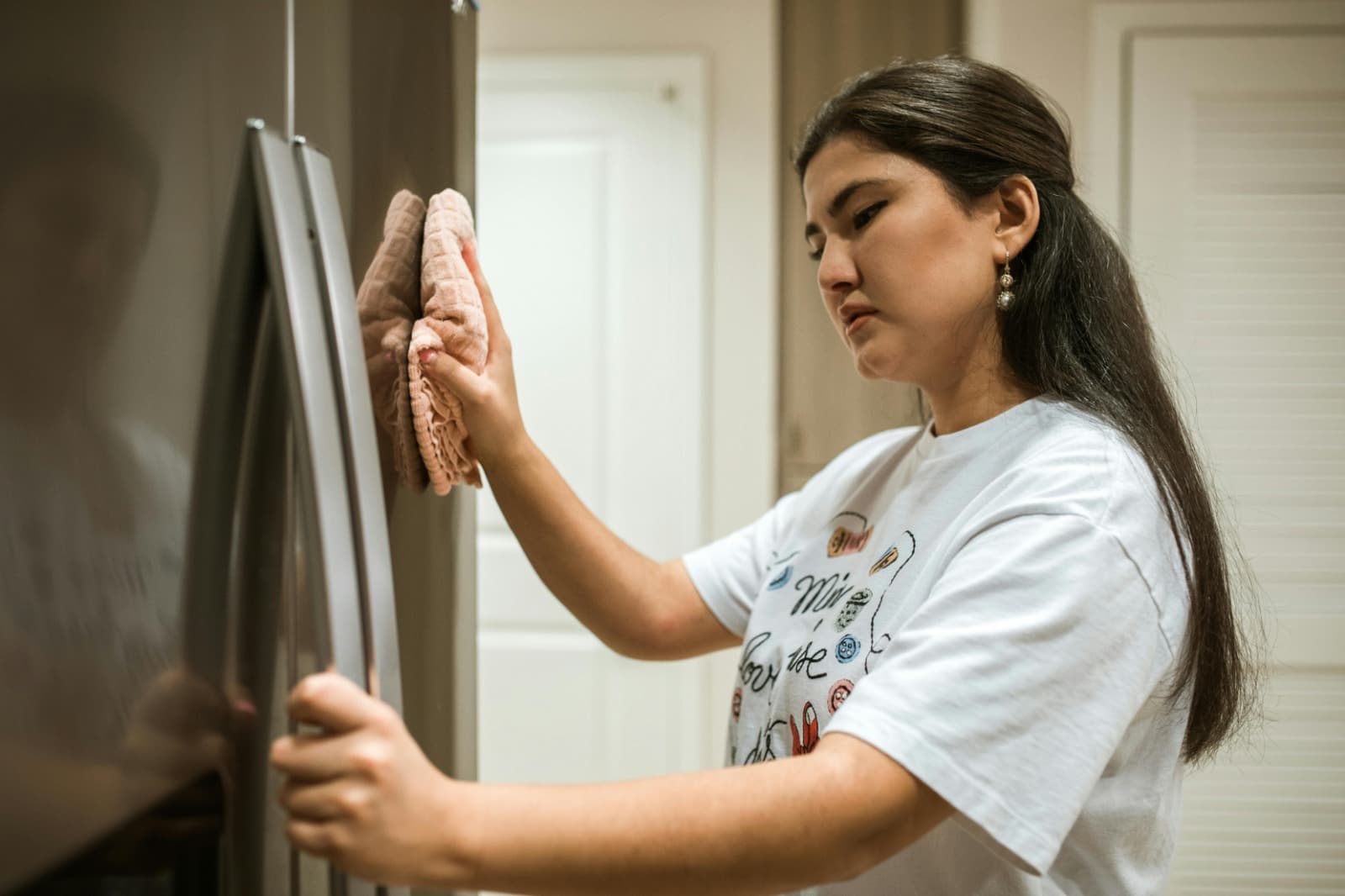 Book Kitchen Deep Cleaning Dubai and Enjoy a Fresh Start