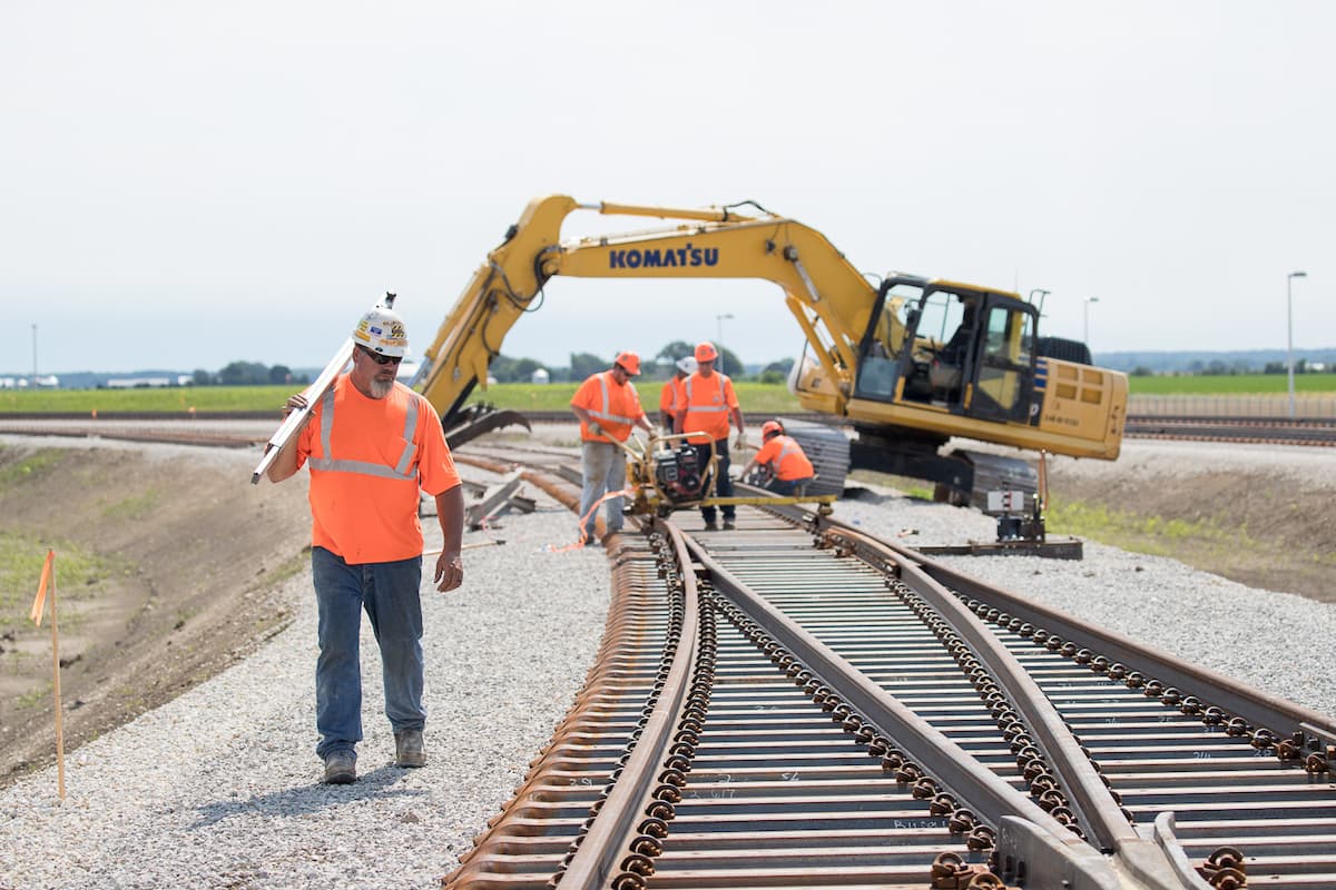 Understanding the Benefits and Applications of Universal Rail Systems