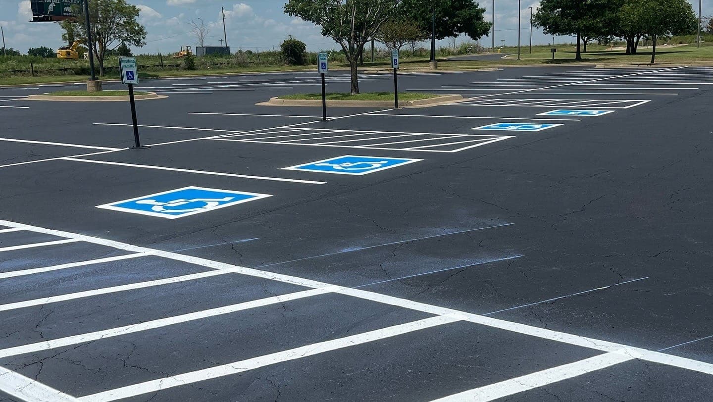 How Often Should Parking Lots Be Restriped Mississippi for Maximum Durability
