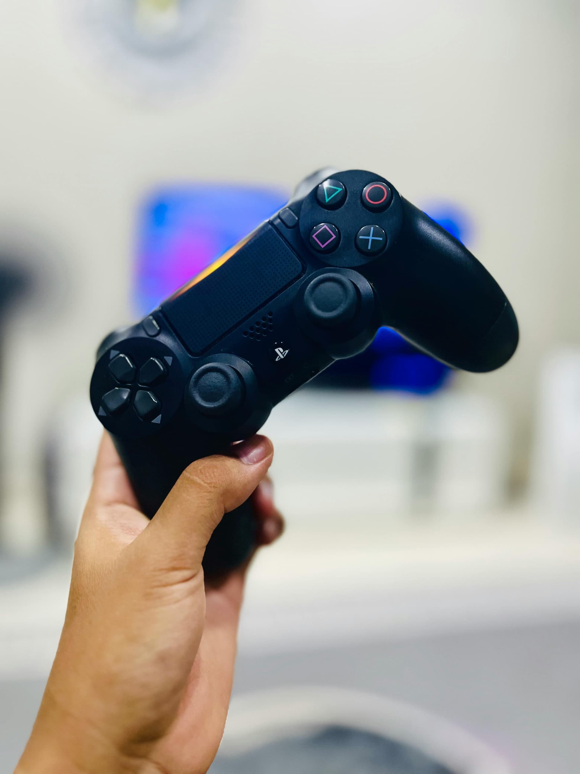 Buy Retro Game Consoles – Original Models with Fast Worldwide Shipping