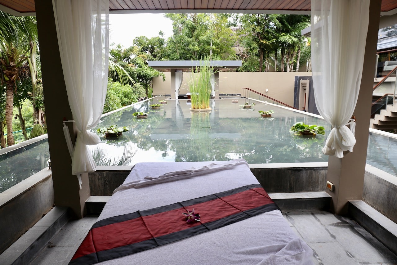 Le Meridien Phuket Review – Travel Like Royalty with 21 Sensations