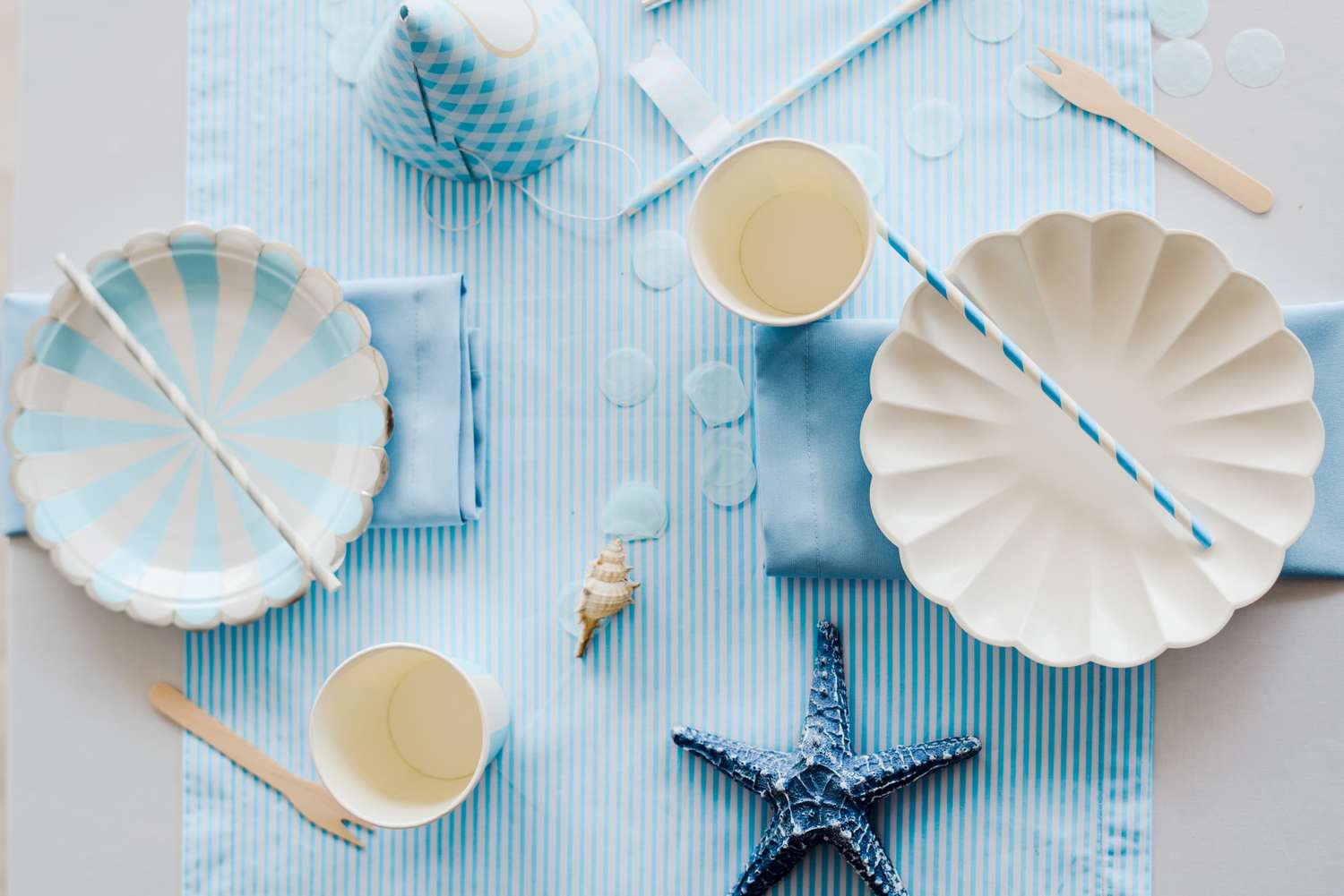 Eco-Friendly Choices: The Benefits and Uses of Compostable Paper Plates