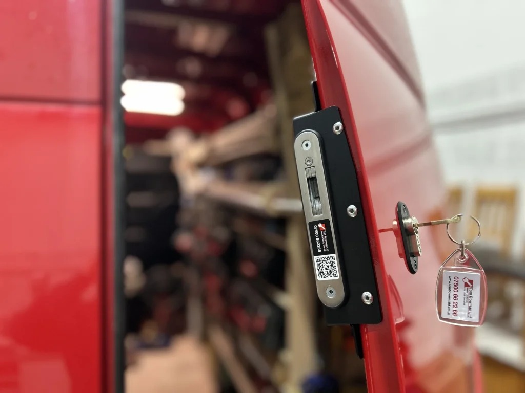 Daken Locks presenta Ufo chiusura di sicurezza per furgoni per professionisti