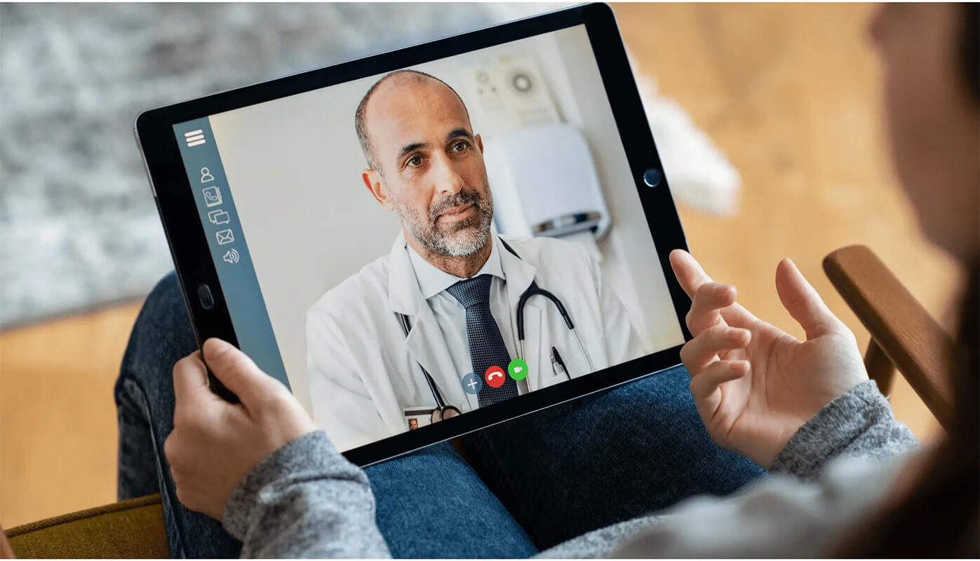 Medical Claims Specialist Helping Providers Focus on Patient Care