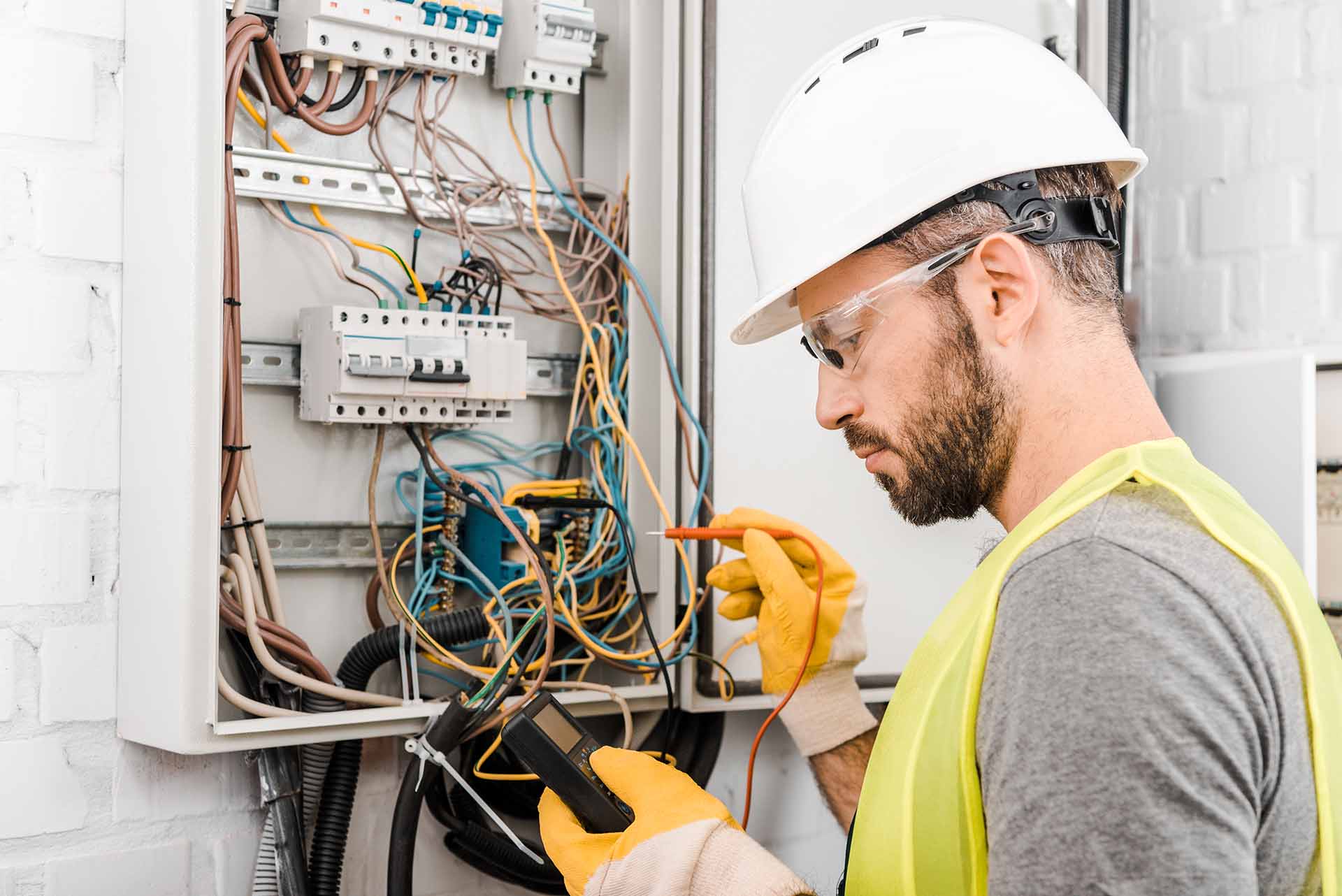 Electrical Maintenance Edmonton: Improving Workplace Safety