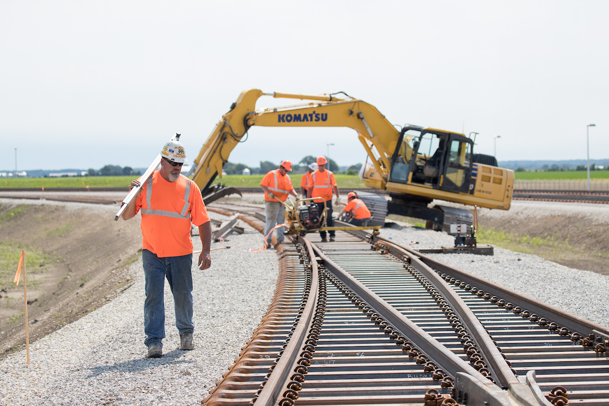 Understanding the Benefits and Applications of Universal Rail Systems
