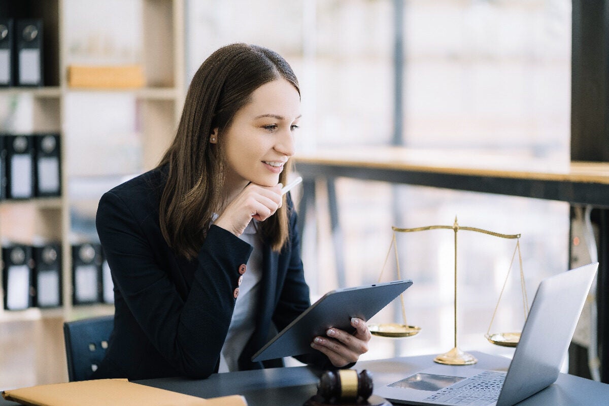 Find Competitor Customer List to Refine Your Sales Tactics