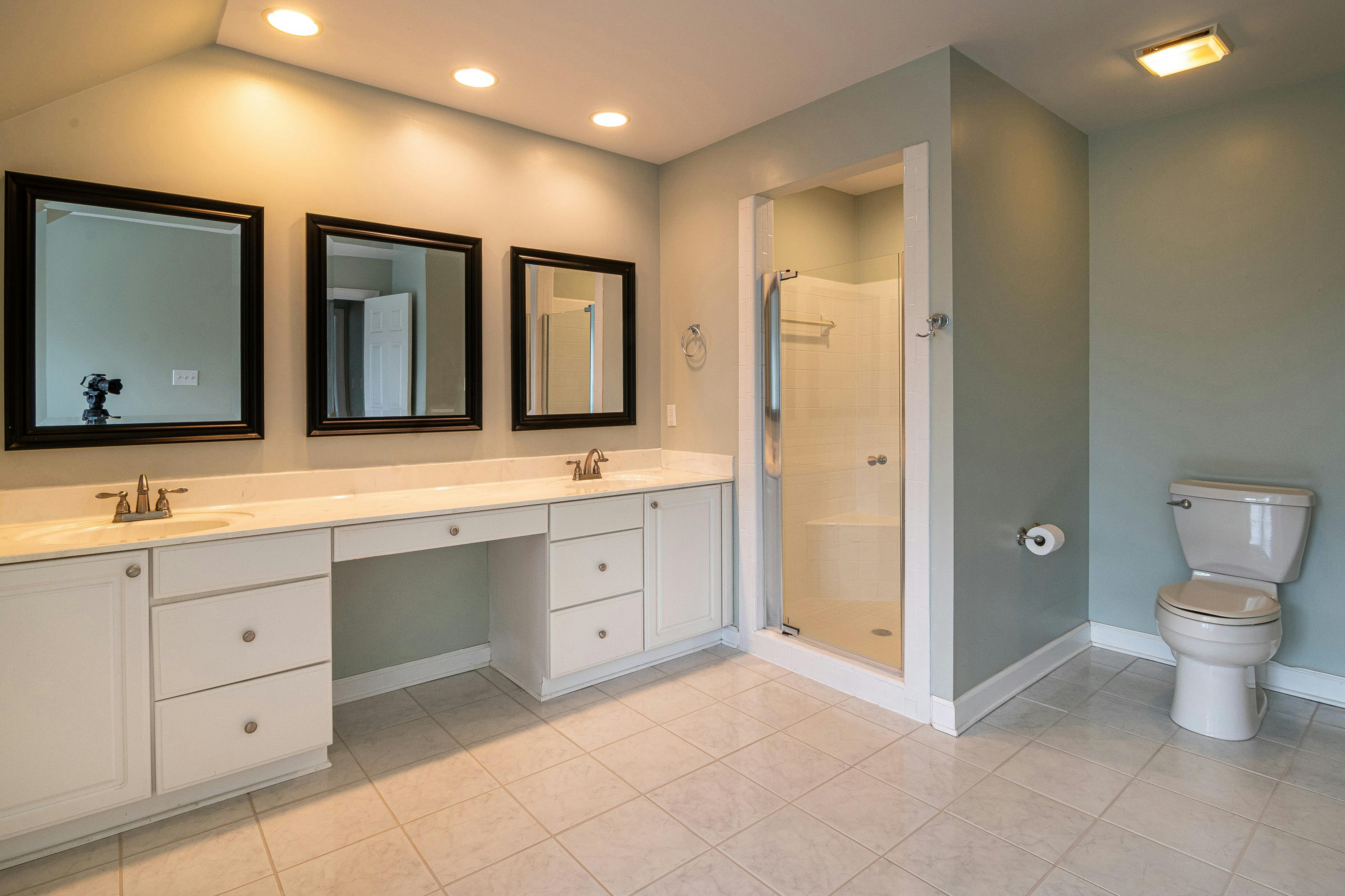 Trusted Bathroom Fitters Near Me in Manchester | Builders Squad Ltd