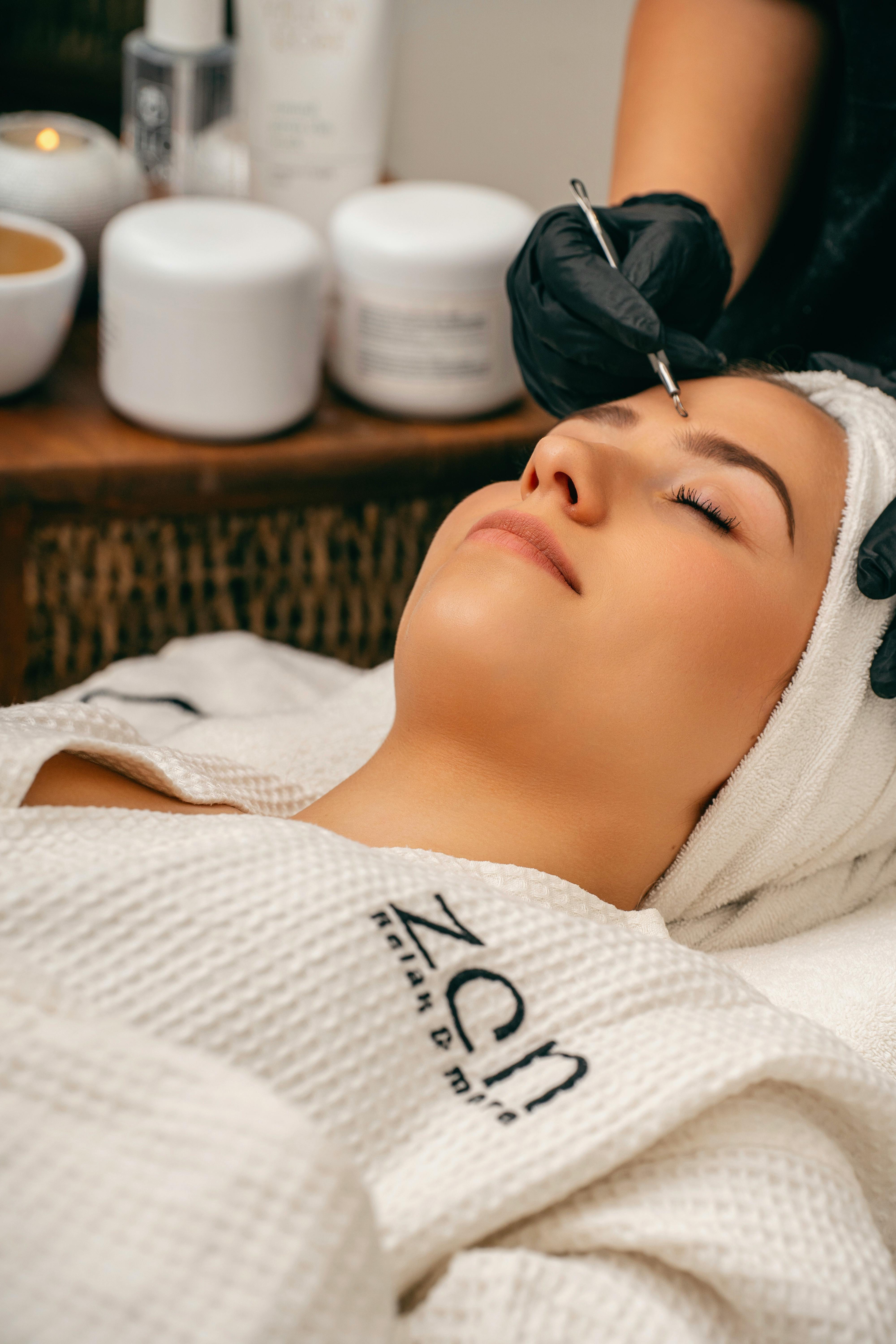 Back Facial Queens NY – Relaxing Deep-Clean Treatments at Bonvie Beauties
