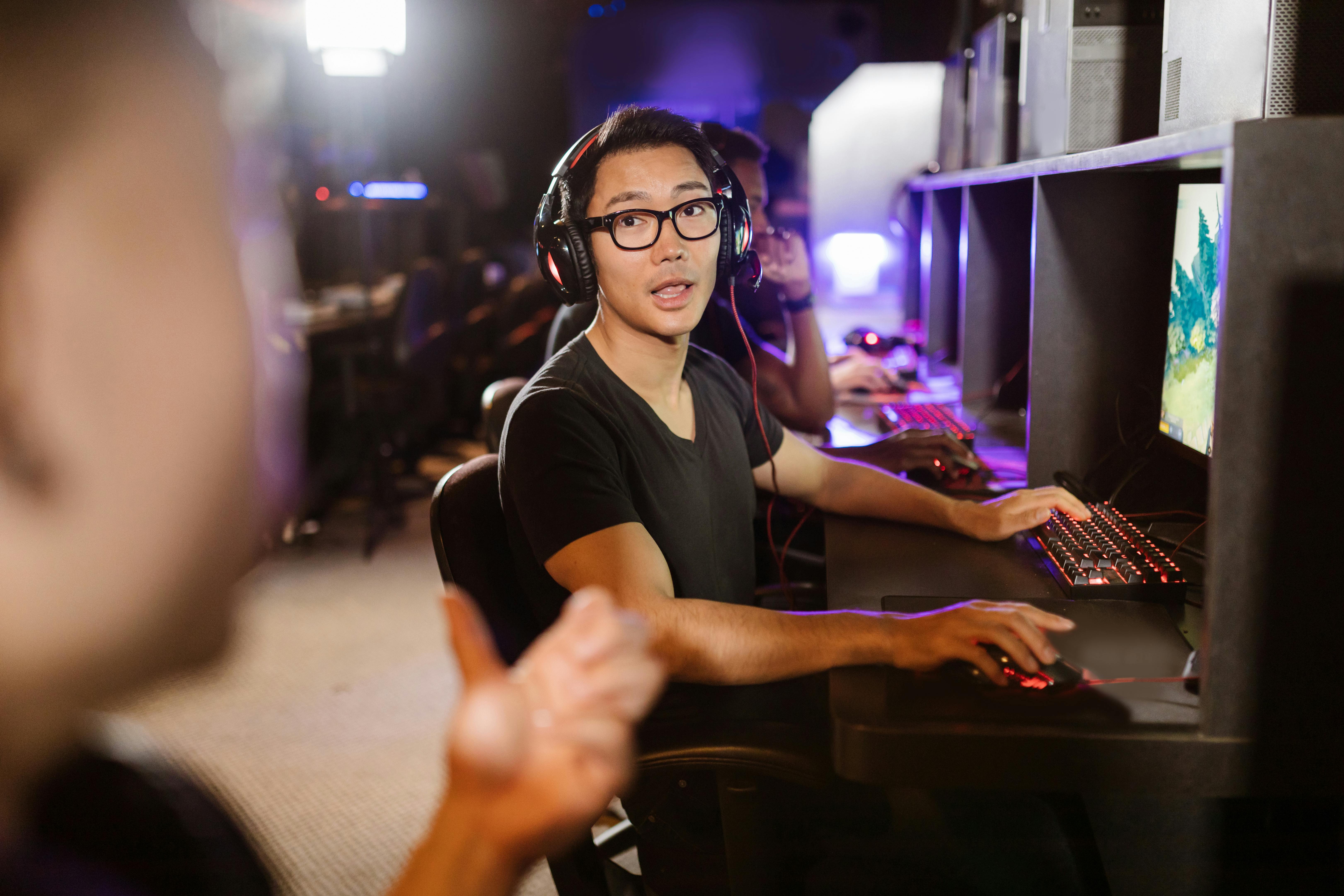 Trending Game Reviews: What Gamers Are Talking About
