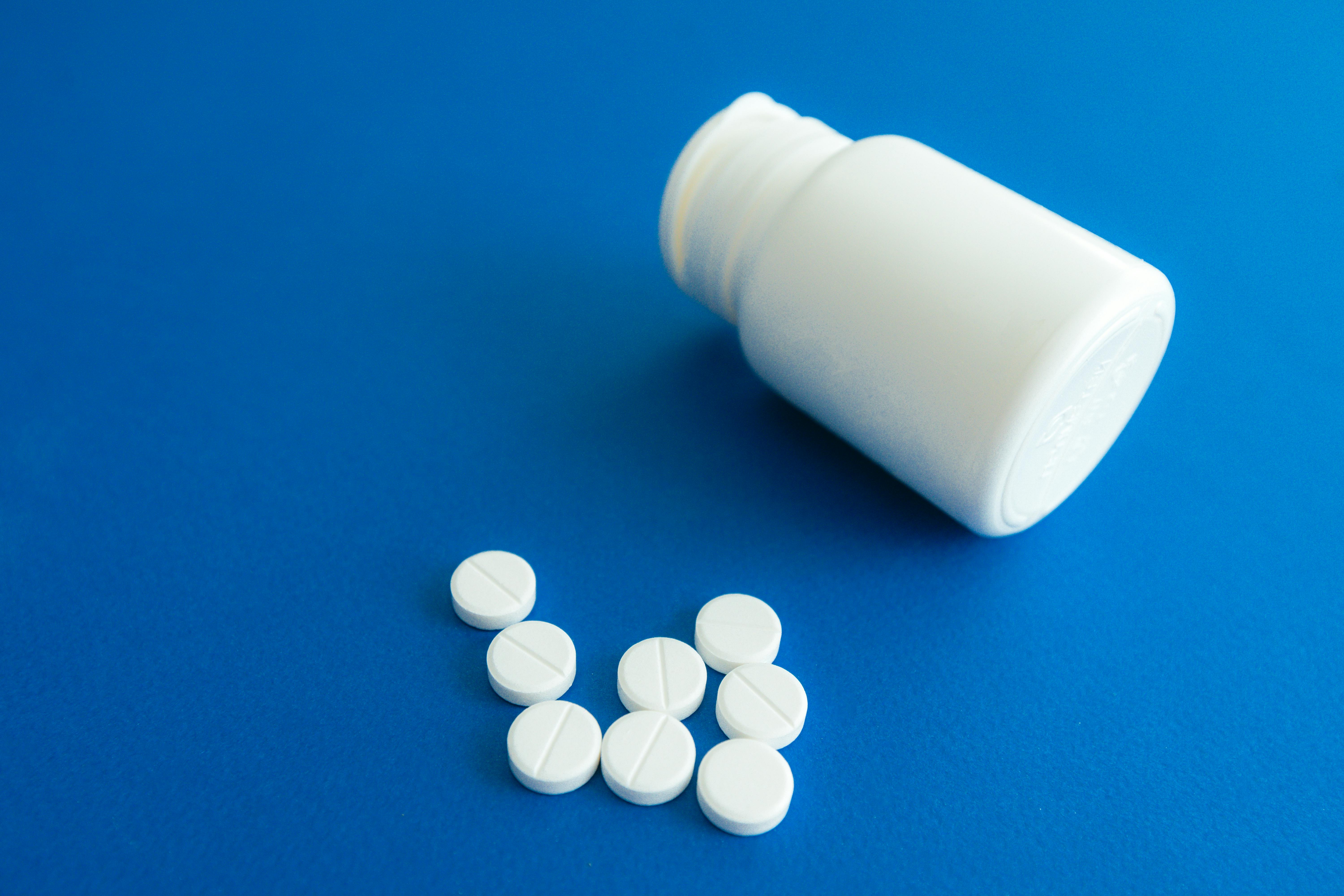 G3722 White Bar Pill – G3722 White Bar Pill: Xanax Type, Strength &amp; Risks
