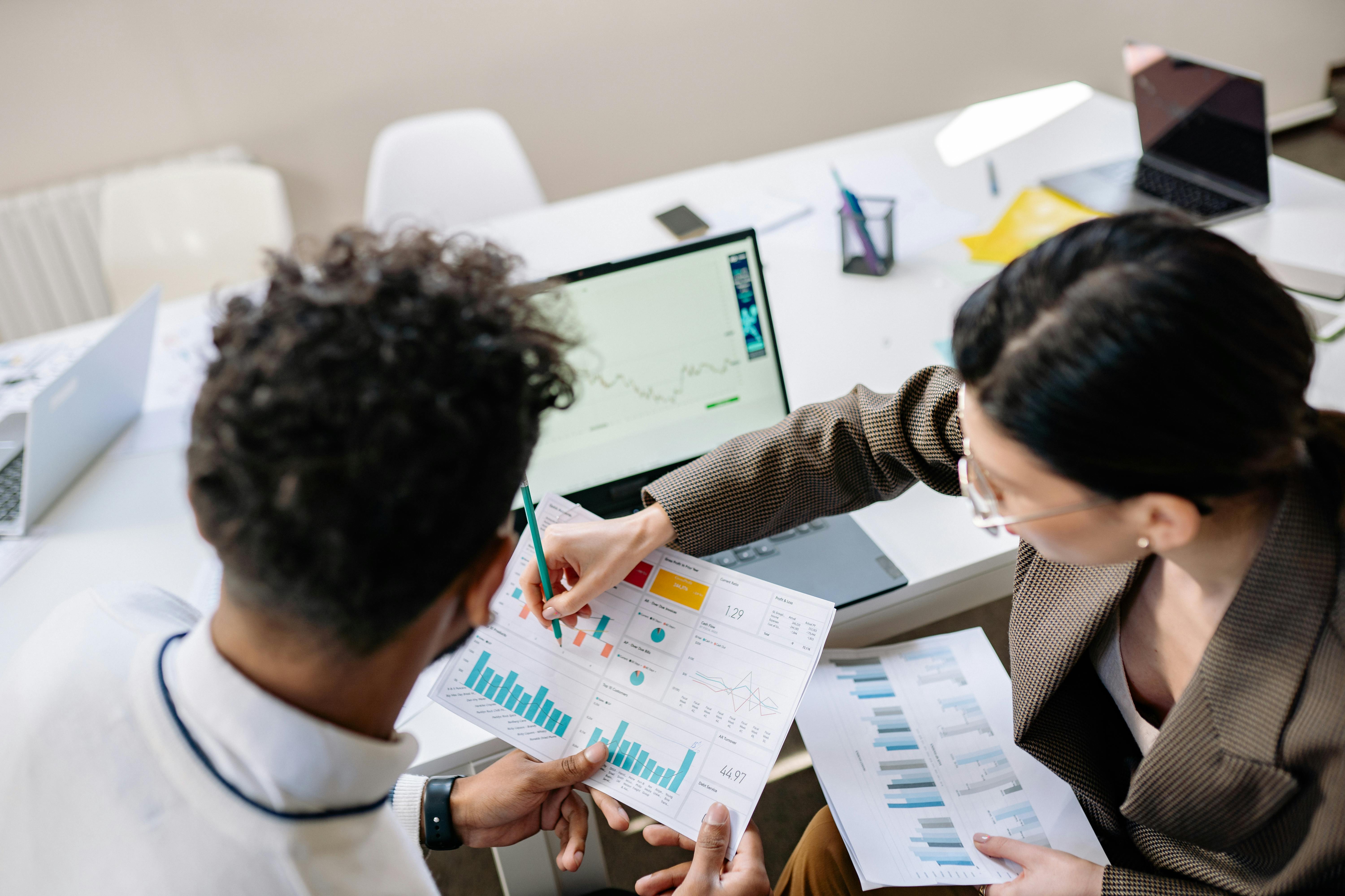 How Purchasing Consultants Drive Better Negotiations for Your Business